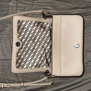 tigna tello leather cross body